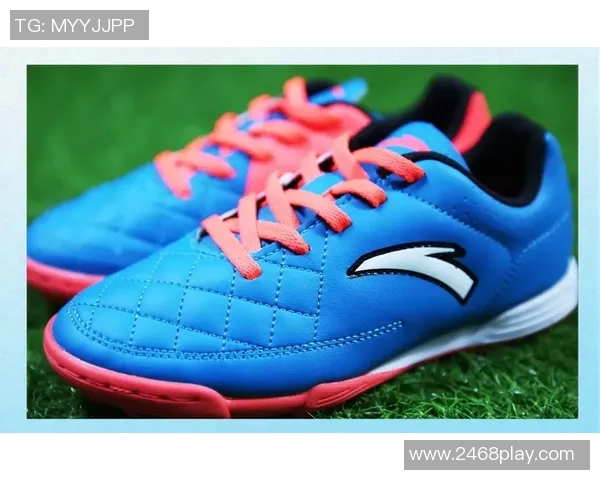 探索足球明星亨利系列球鞋的魅力与创新设计带来的运动体验